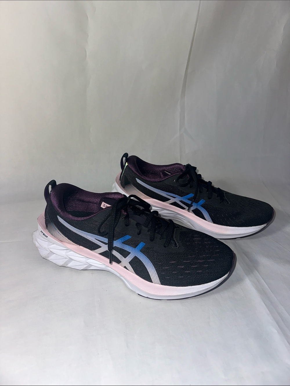 ASICS Gel Excite 10 Women’s Running Black Pink Blue Size 9.5 Athletic Sneakers